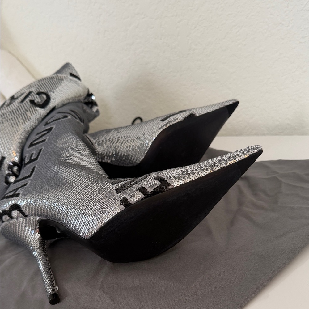 Balenciaga Metallic Silver Over the Knee Boots Balenciaga Logo 39EU Dust bag - Picture 5 of 5